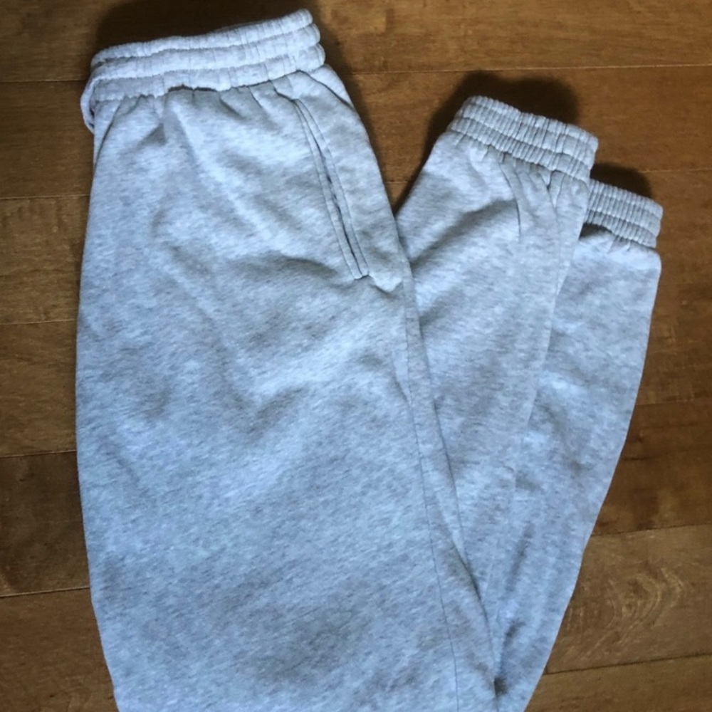 Super soft brandy Melville grey sweats